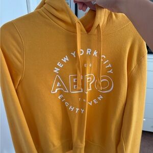 Aero Sweatshirt Cropped